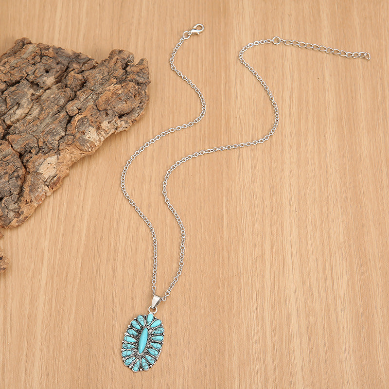 Ethnic-style turquoise inlaid pendant necklace
