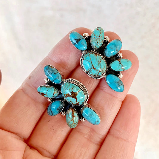 Bohemian-style vintage floral turquoise stud earrings