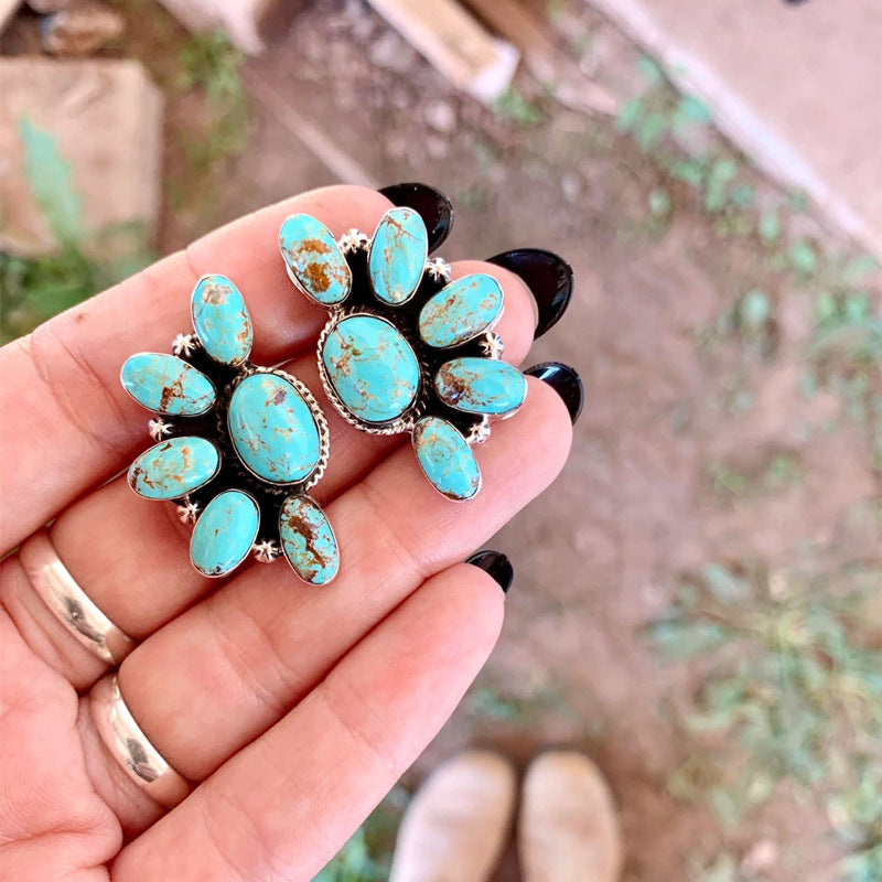 Bohemian-style vintage floral turquoise stud earrings