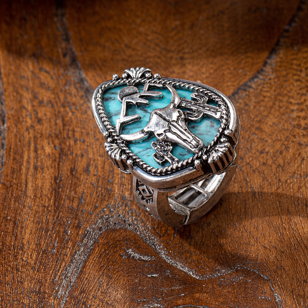 Vintage Denim-style Turquoise Decorated Ring