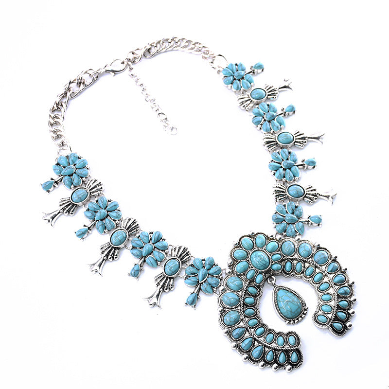 Bohemian Turquoise Flower Pendant Alloy Necklace