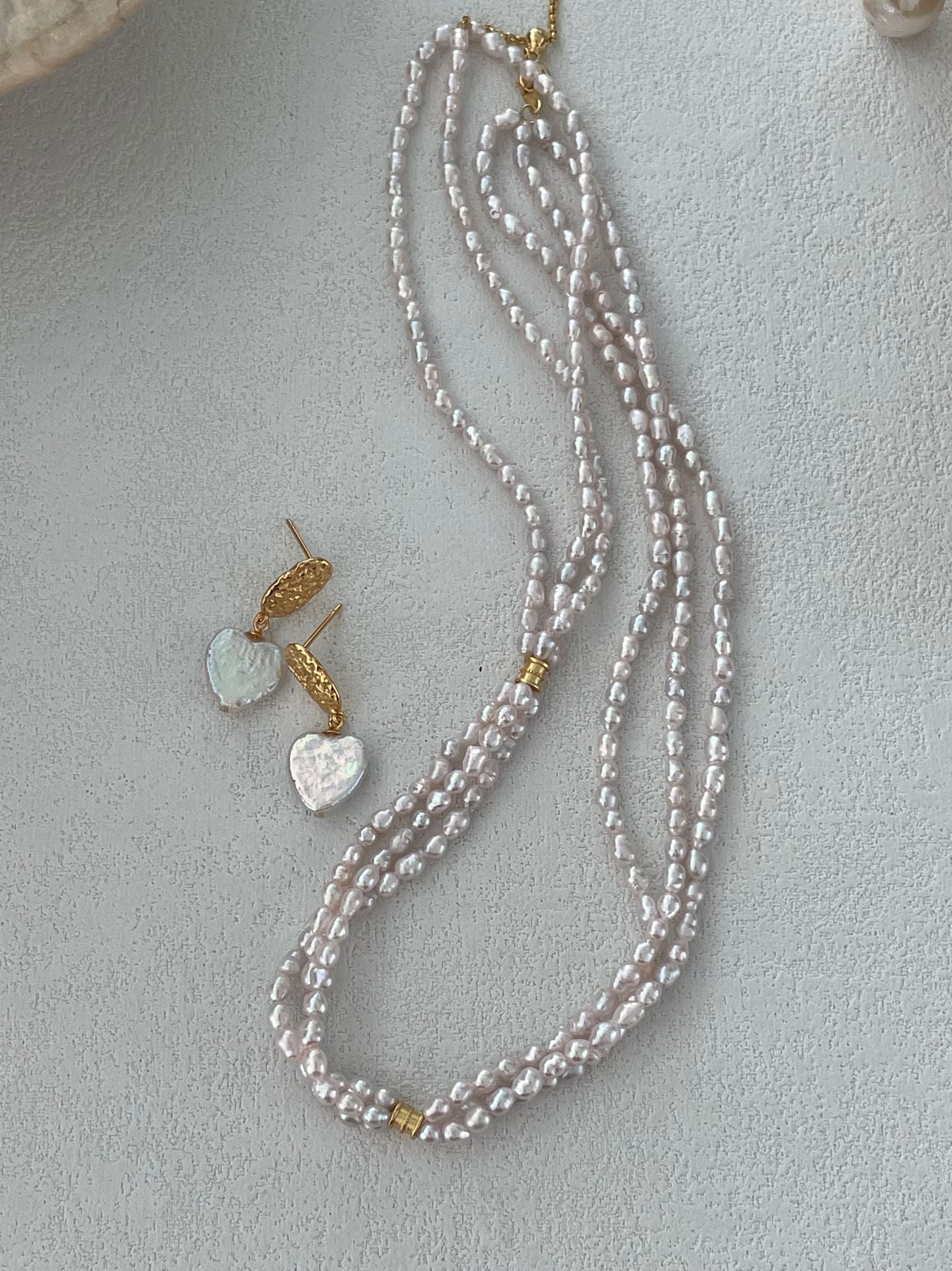 Blush Pink Pearl Necklace - Romantic Pastel Pearl Strand