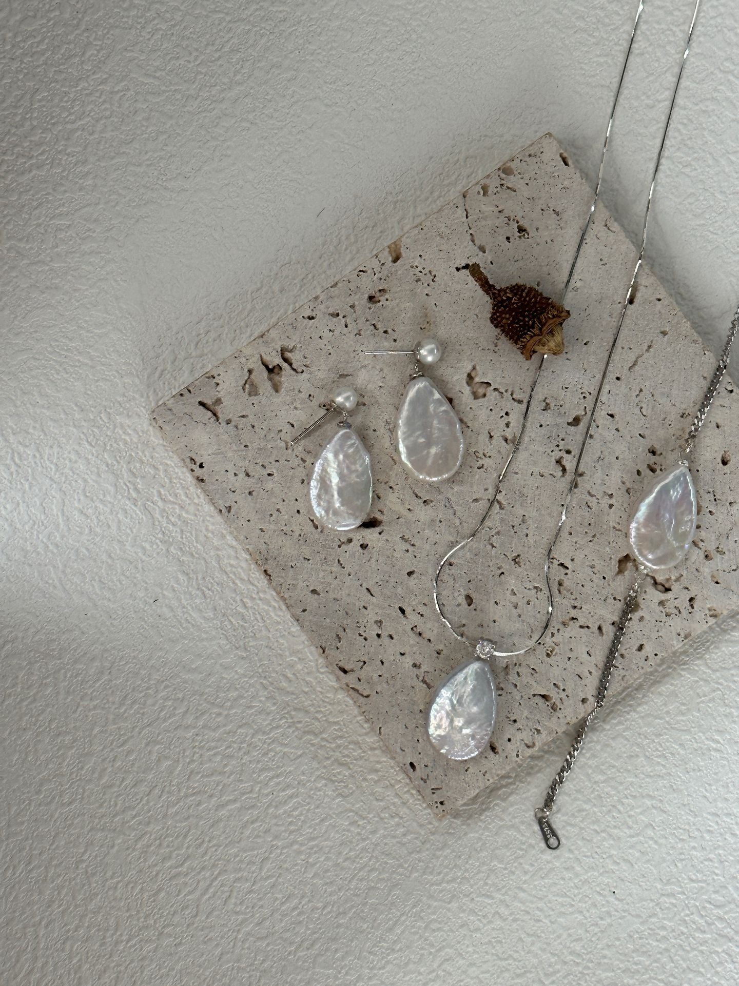 Large Teardrop Stud Earrings