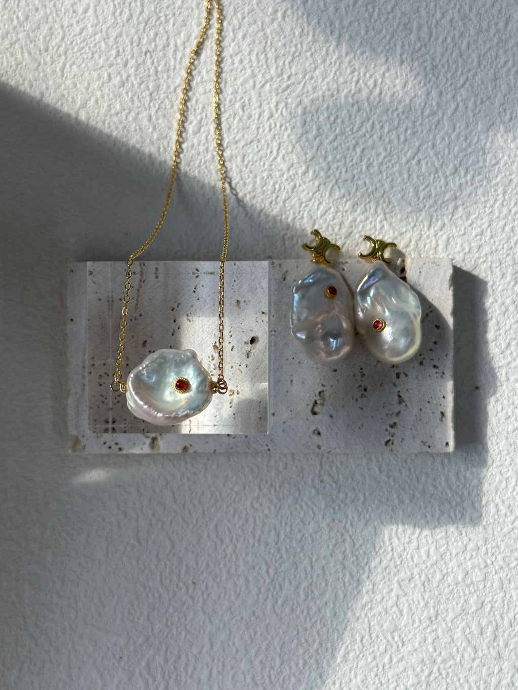 Ruby-inlaid Petal Necklace