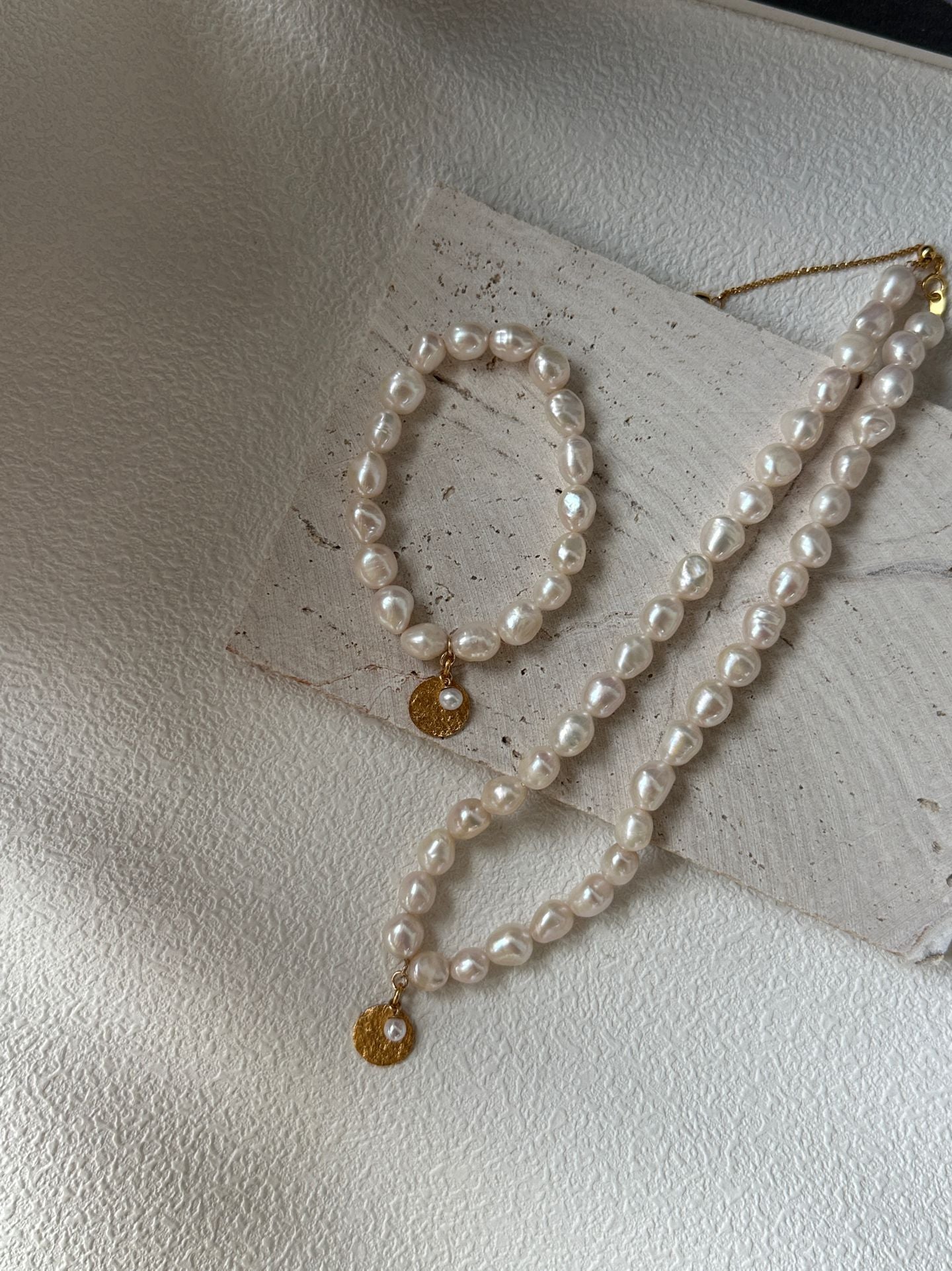 Gardener Pearl Necklace