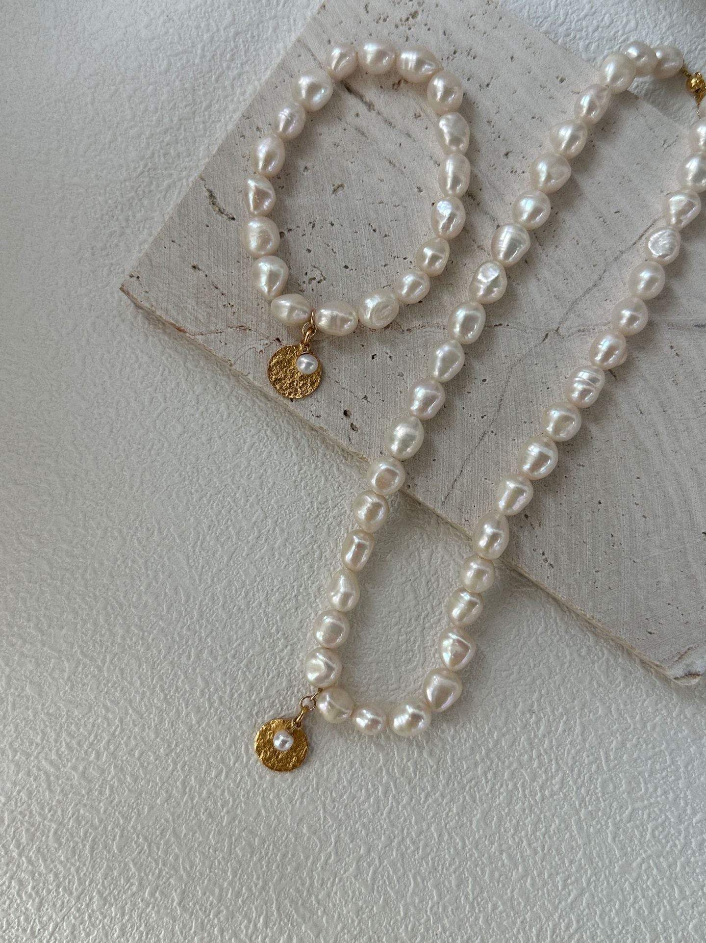 Gardener Pearl Necklace