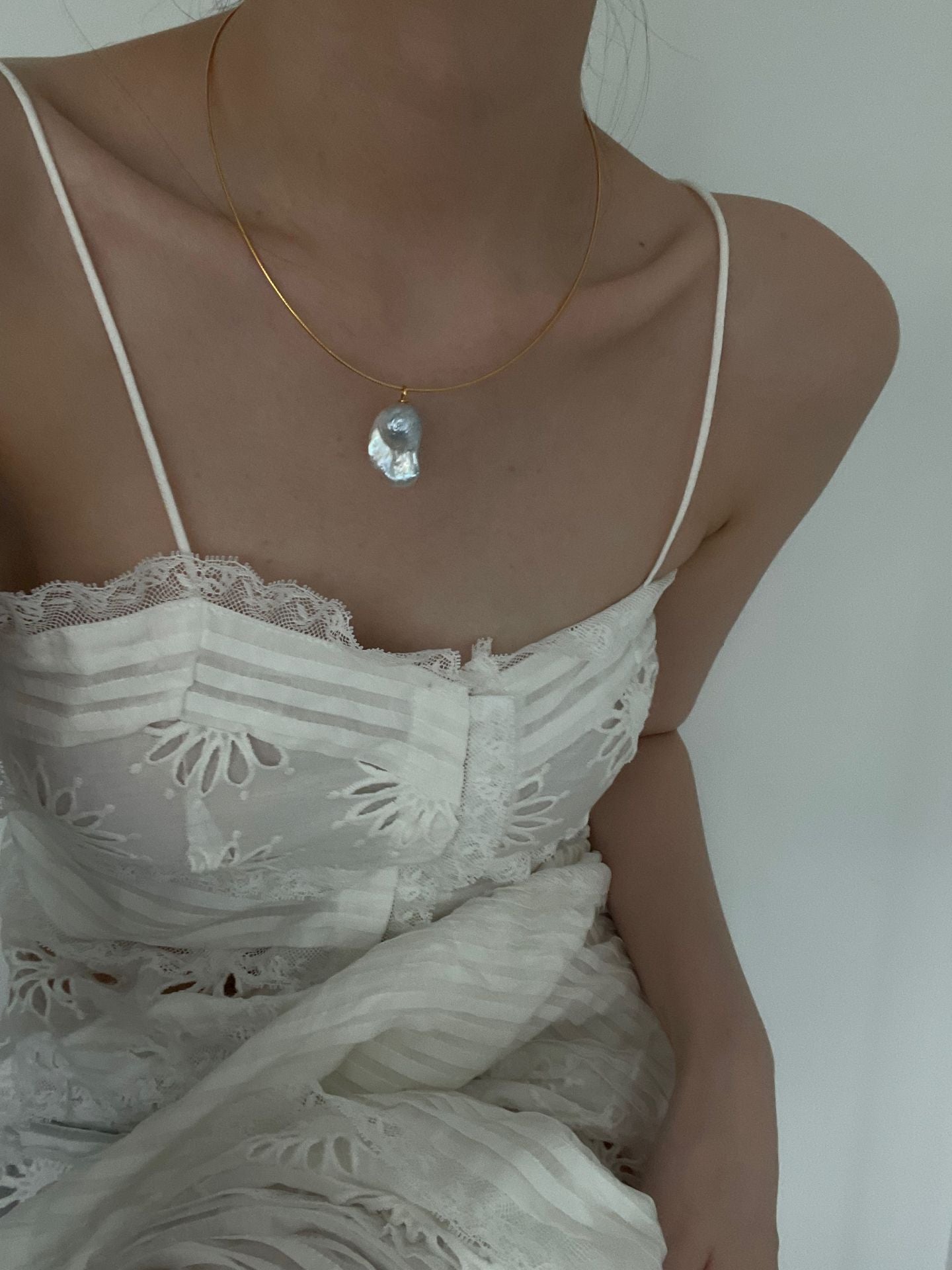 Golden Tail Drop Choker