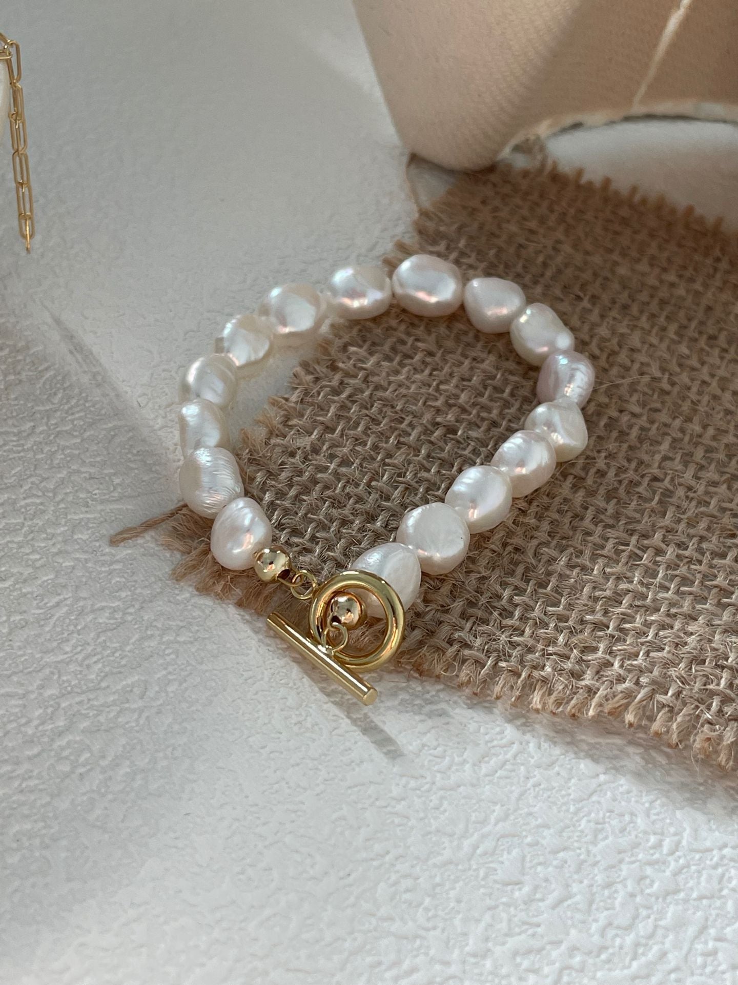 Baroque Irregular Bracelet