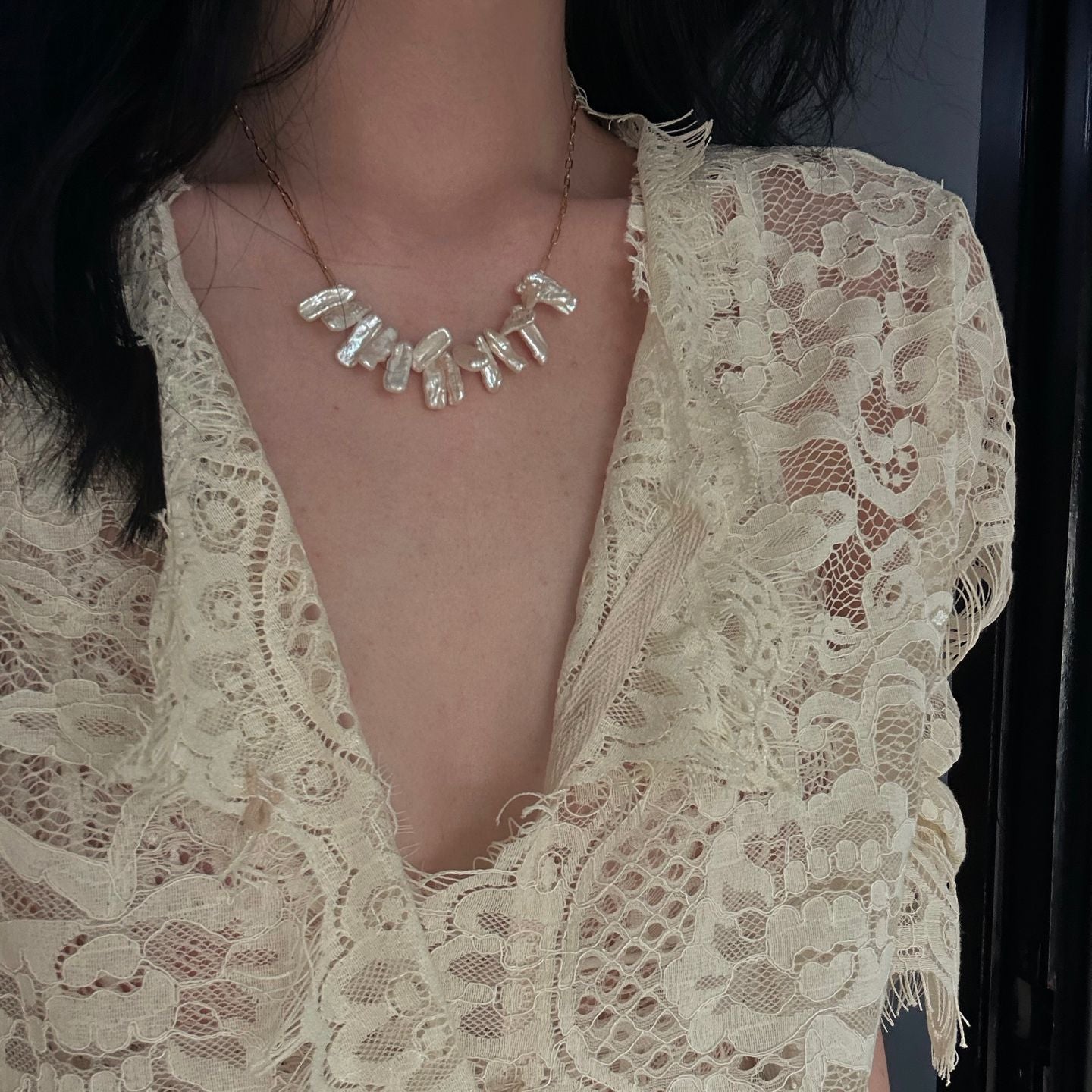 Irregular Smile Pearl Necklace