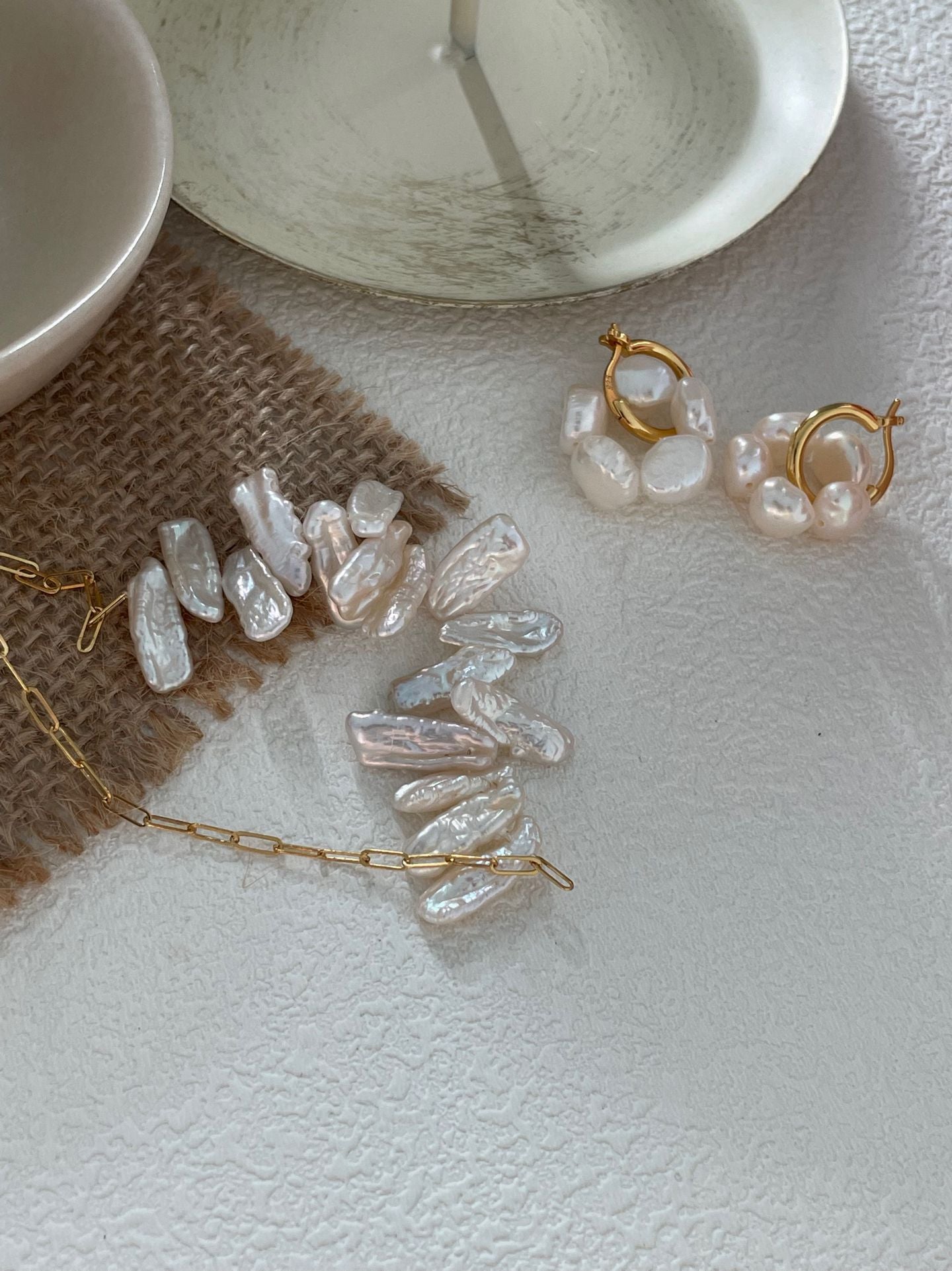 Irregular Smile Pearl Necklace
