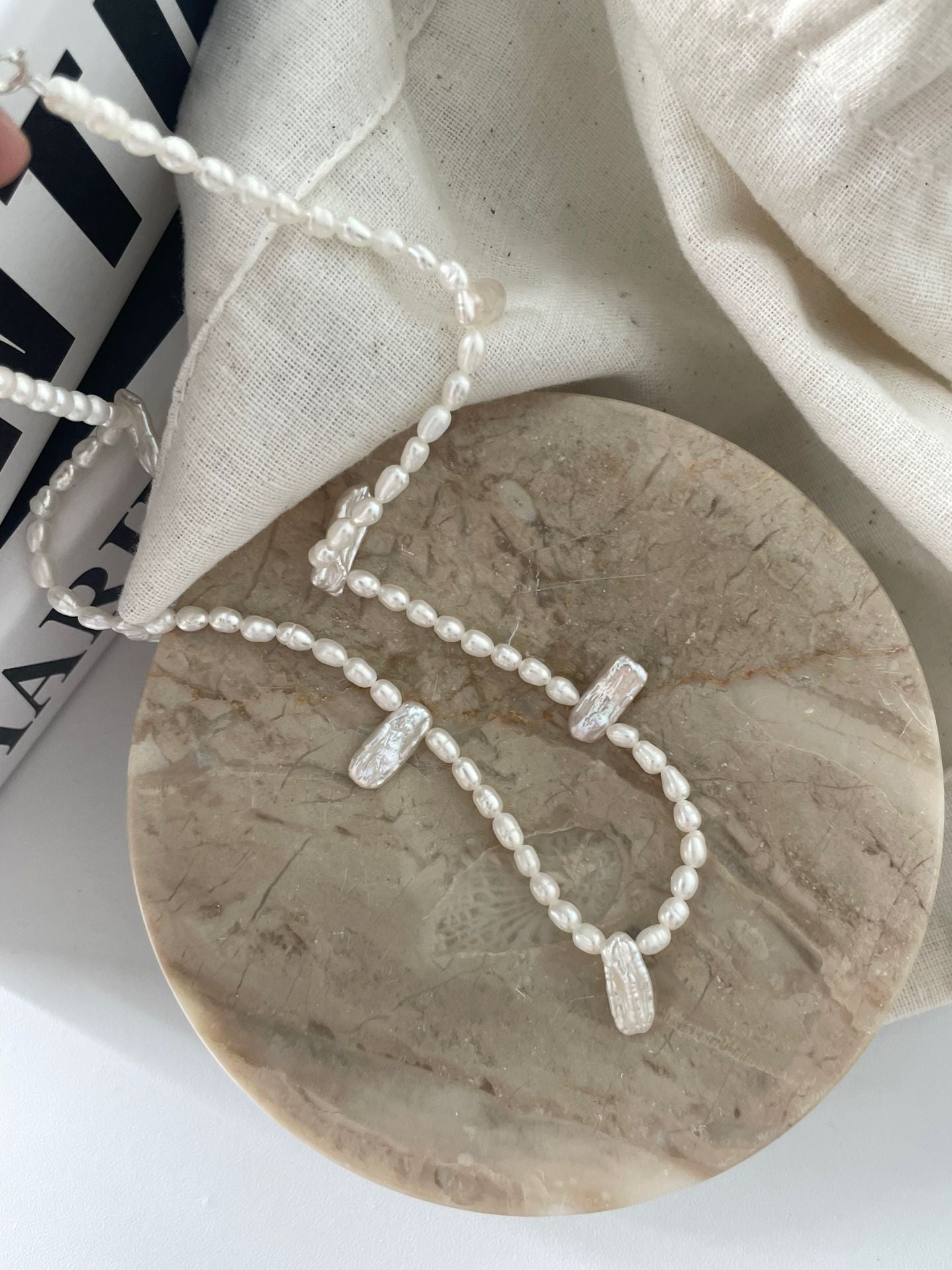 Lace Baroque Pearl Necklace