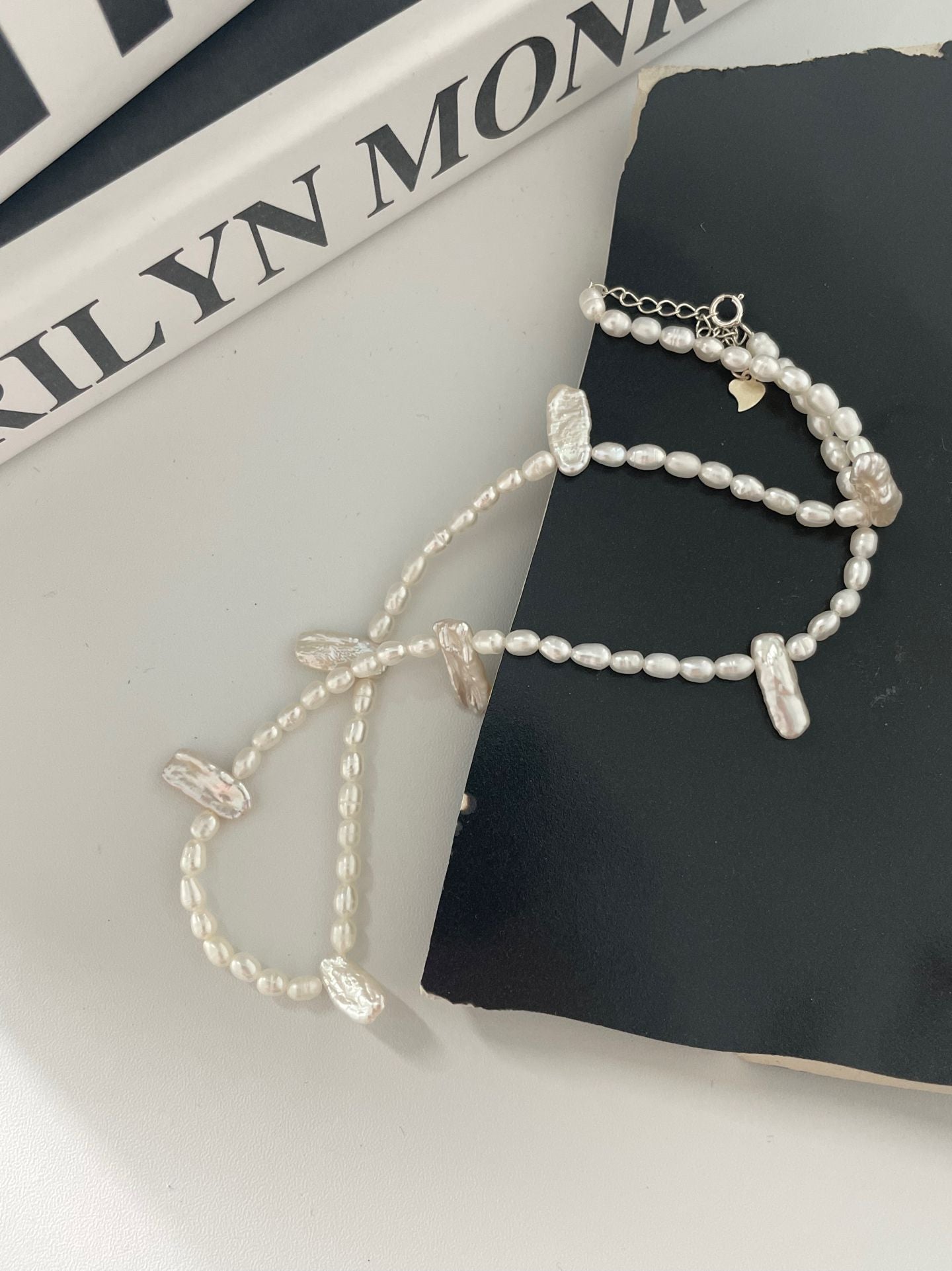 Lace Baroque Pearl Necklace
