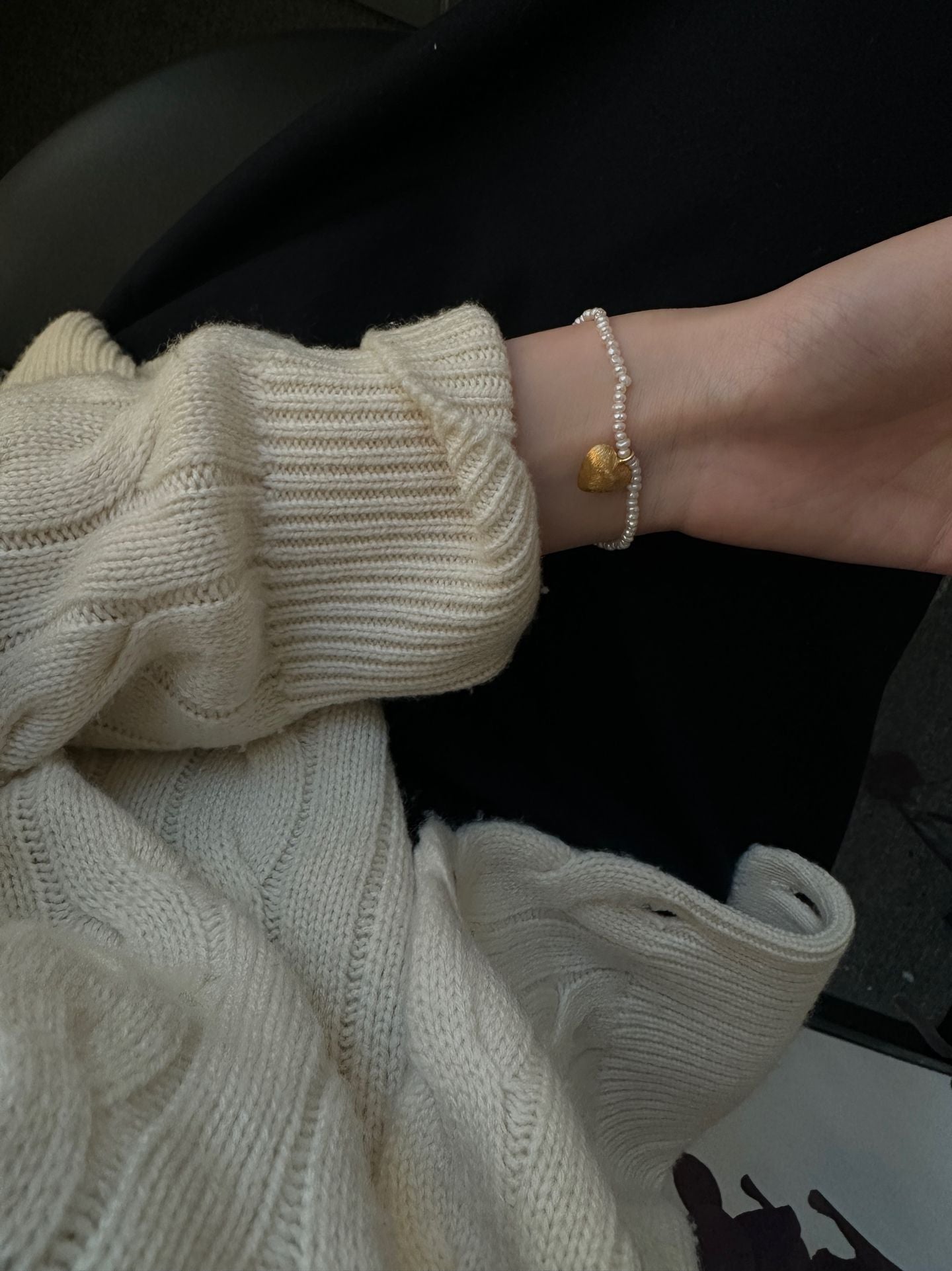 Matte Heart Pearl Bracelet - Delicate Romantic Chain Bracelet