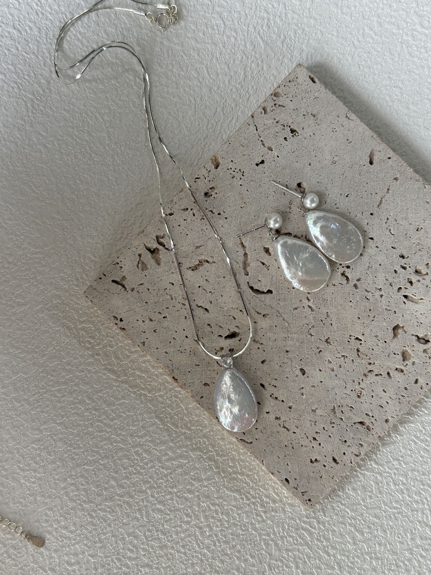 Large Teardrop Necklace