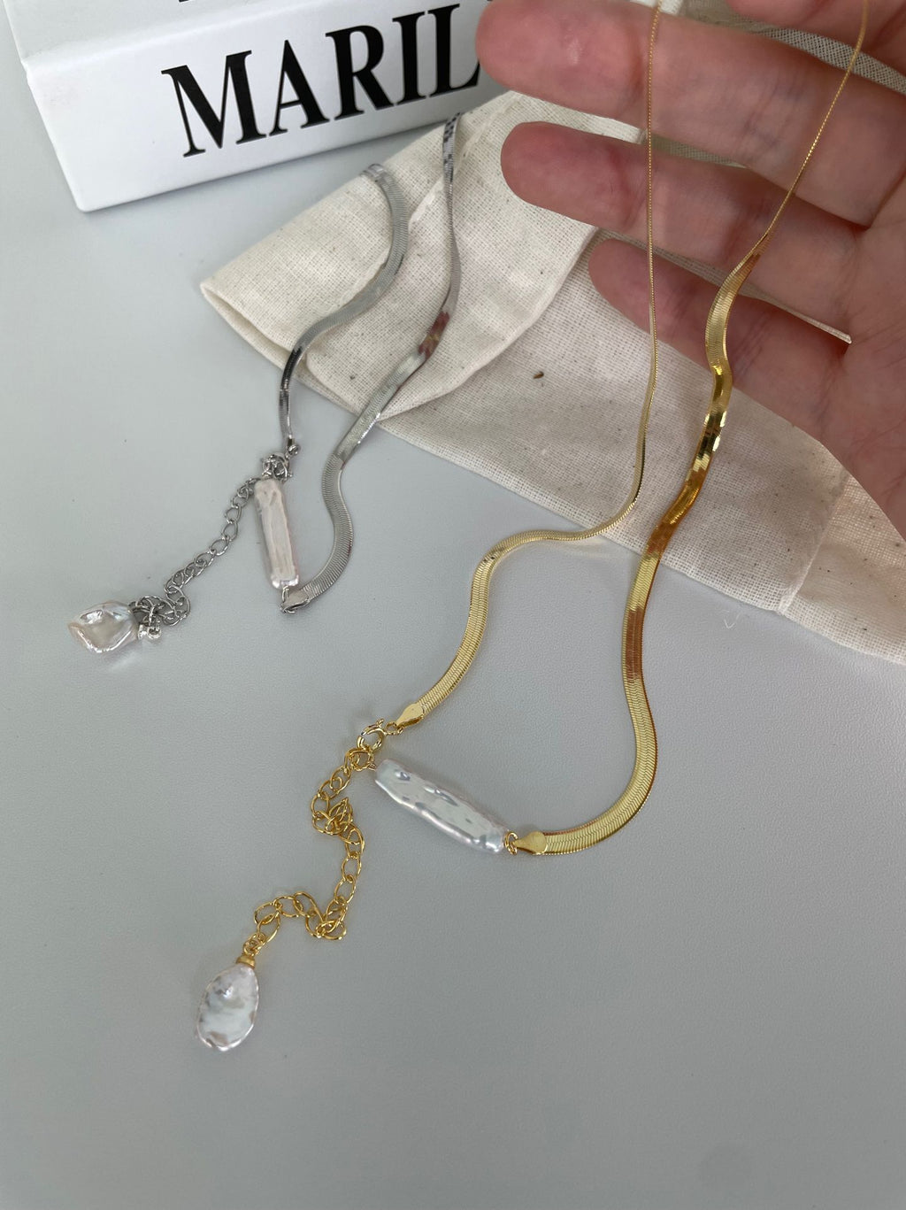 Snake Chain Baroque Necklace