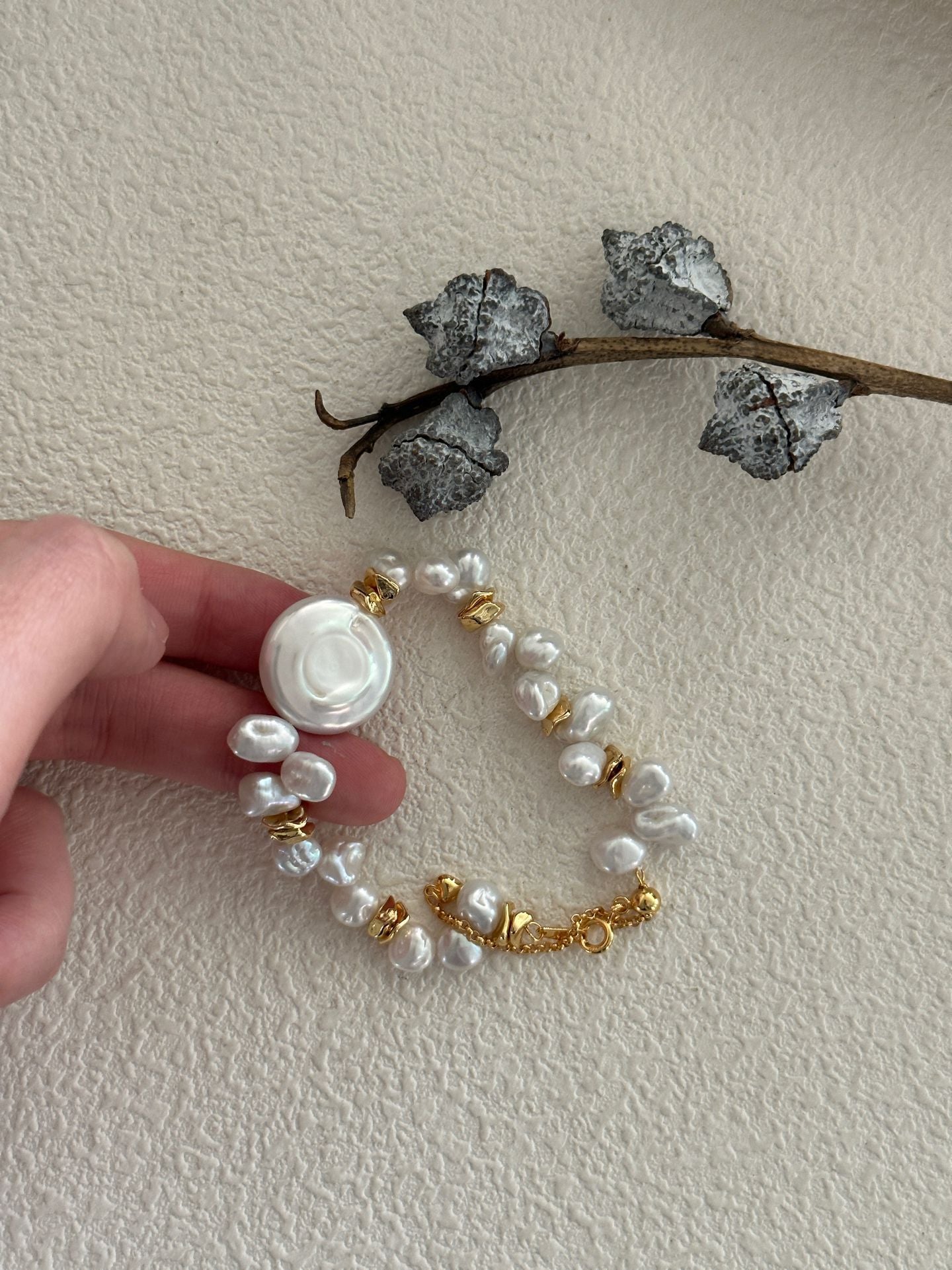 Disc Keshi Bracelet