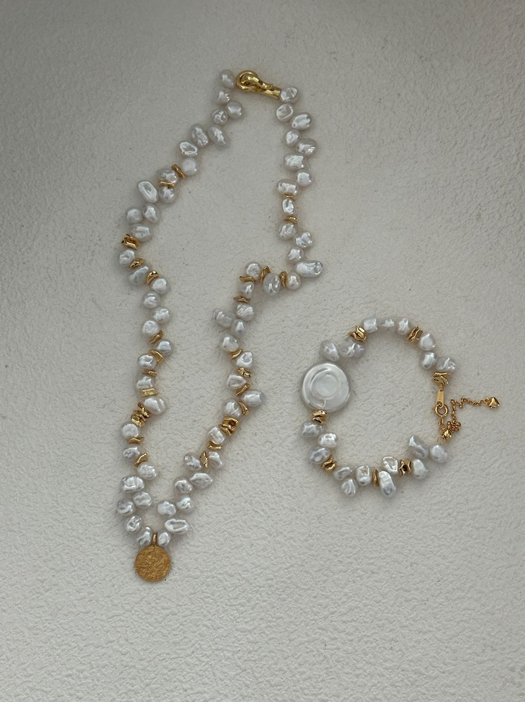 Disc Keshi Bracelet