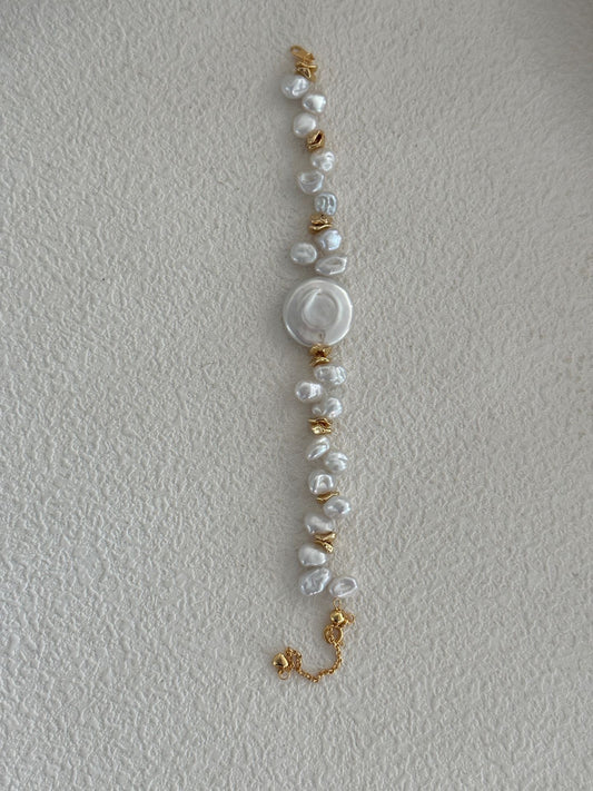 Disc Keshi Pearl Bracelet - Natural Seed Pearl Coin Bracelet