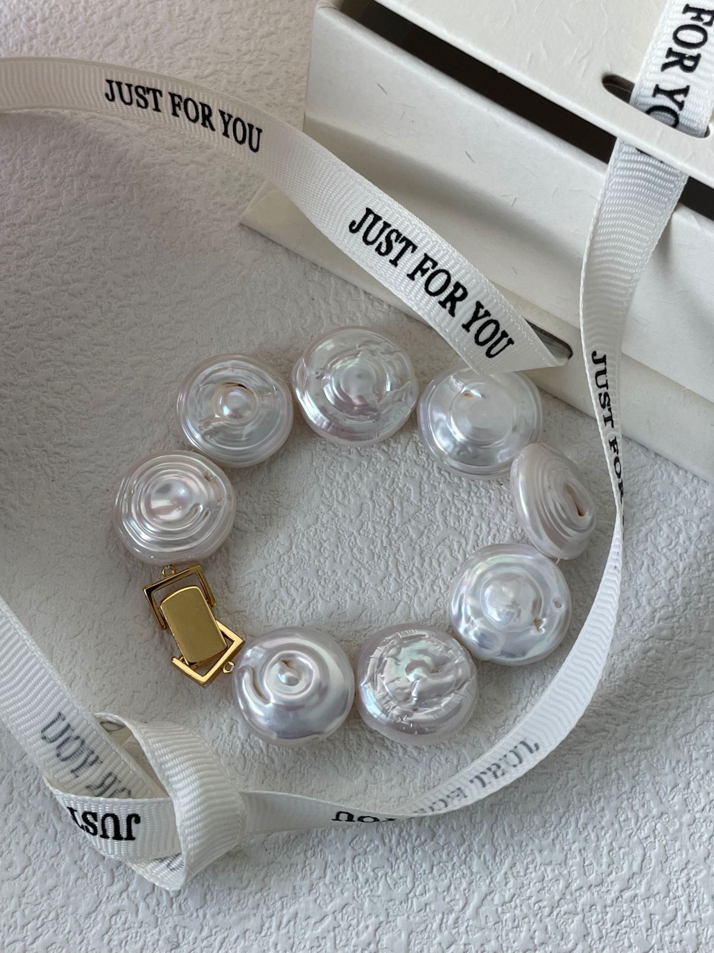 Baroque Pearl Holiday Bracelet - Festive Irregular Pearl Bracelet