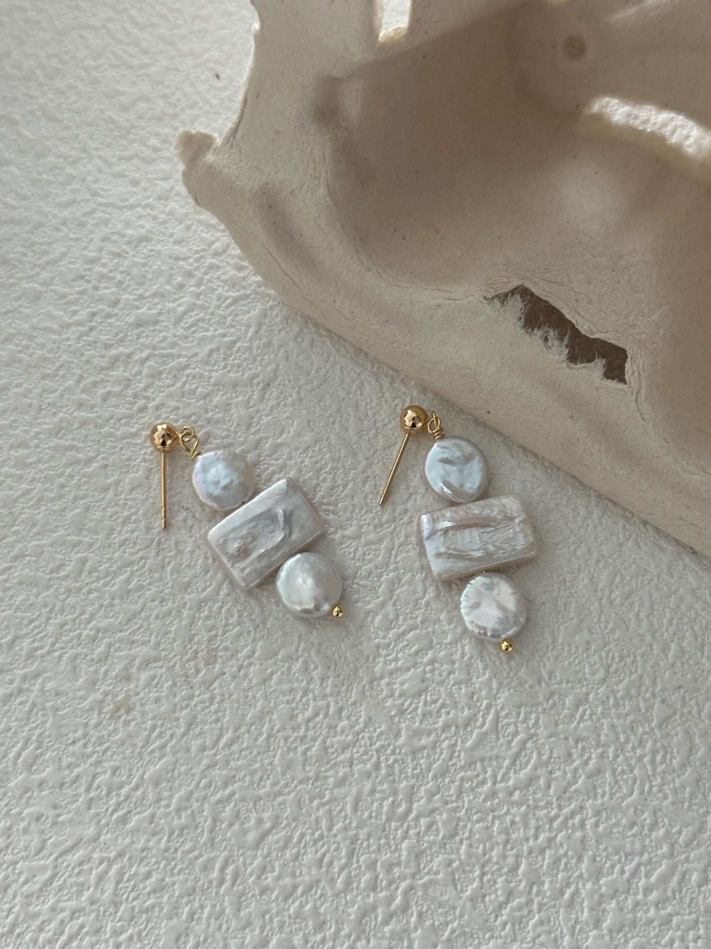 Baroque Pearl Round Square Earrings - Geometric Irregular Pearl Studs