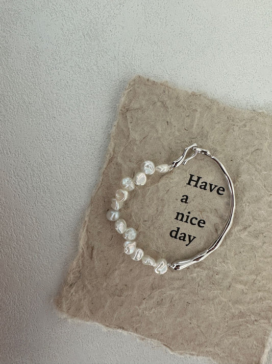 Natural Pearl Petal Bracelet - Delicate Floral Chain Bracelet